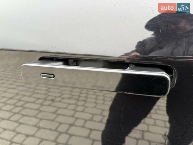 Чорний Ягуар I-Pace, об'ємом двигуна 0 л та пробігом 93 тис. км за 21499 $, фото 25 на Automoto.ua