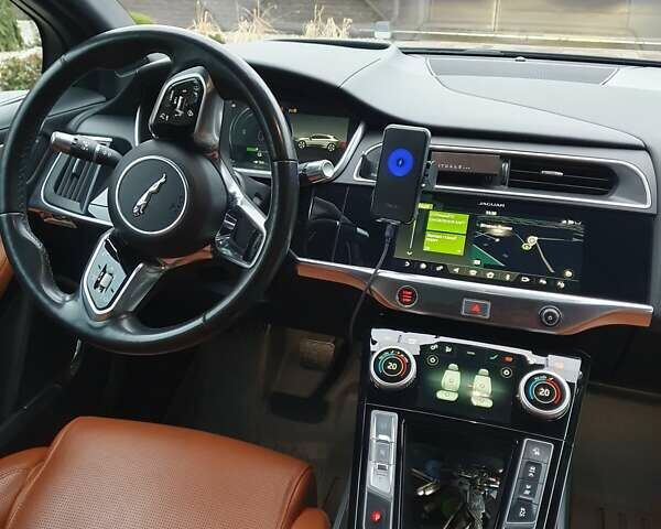 Черный Ягуар I-Pace, объемом двигателя 0 л и пробегом 65 тыс. км за 35900 $, фото 36 на Automoto.ua