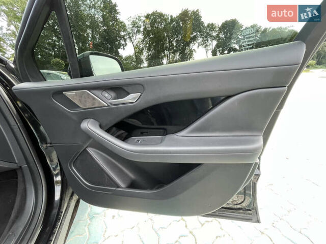 Черный Ягуар I-Pace, объемом двигателя 0 л и пробегом 130 тыс. км за 23990 $, фото 14 на Automoto.ua