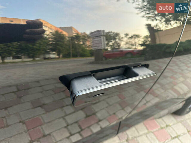 Черный Ягуар I-Pace, объемом двигателя 0 л и пробегом 75 тыс. км за 22900 $, фото 19 на Automoto.ua