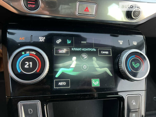 Черный Ягуар I-Pace, объемом двигателя 0 л и пробегом 52 тыс. км за 36400 $, фото 43 на Automoto.ua