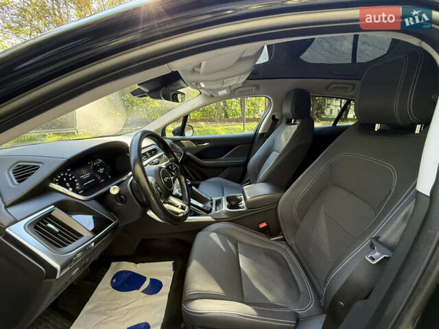 Чорний Ягуар I-Pace, об'ємом двигуна 0 л та пробігом 108 тис. км за 23900 $, фото 21 на Automoto.ua