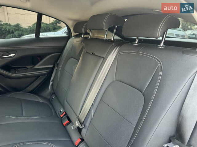 Черный Ягуар I-Pace, объемом двигателя 0 л и пробегом 75 тыс. км за 22900 $, фото 47 на Automoto.ua