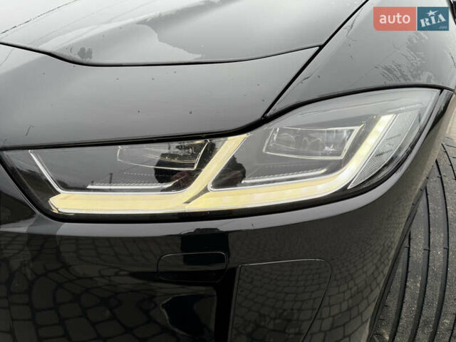 Чорний Ягуар I-Pace, об'ємом двигуна 0 л та пробігом 93 тис. км за 21499 $, фото 11 на Automoto.ua