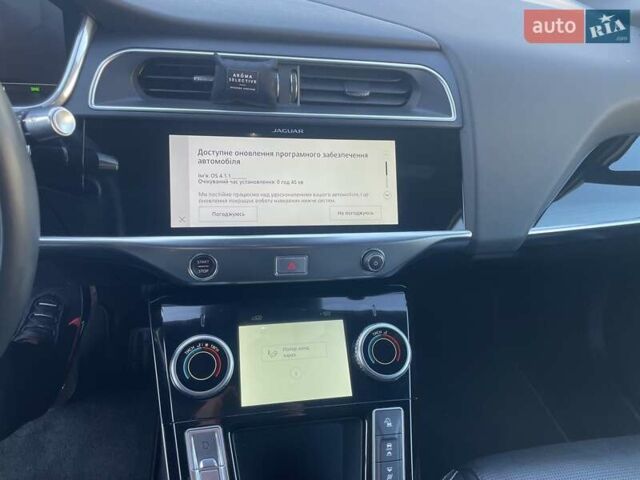 Черный Ягуар I-Pace, объемом двигателя 0 л и пробегом 50 тыс. км за 32500 $, фото 16 на Automoto.ua
