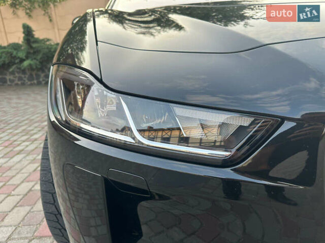 Черный Ягуар I-Pace, объемом двигателя 0 л и пробегом 75 тыс. км за 22900 $, фото 21 на Automoto.ua