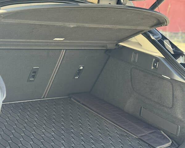 Черный Ягуар I-Pace, объемом двигателя 0 л и пробегом 75 тыс. км за 29800 $, фото 4 на Automoto.ua