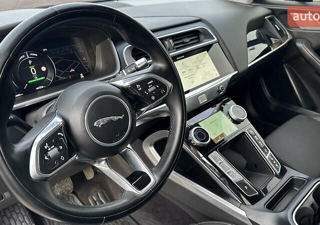 Черный Ягуар I-Pace, объемом двигателя 0 л и пробегом 149 тыс. км за 22300 $, фото 19 на Automoto.ua
