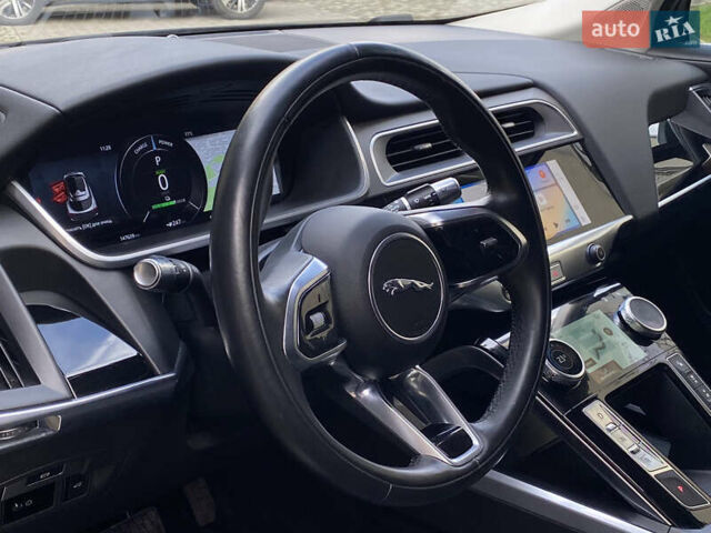 Чорний Ягуар I-Pace, об'ємом двигуна 0 л та пробігом 150 тис. км за 21200 $, фото 40 на Automoto.ua