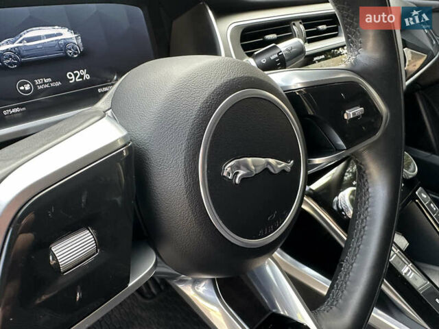 Черный Ягуар I-Pace, объемом двигателя 0 л и пробегом 75 тыс. км за 22900 $, фото 39 на Automoto.ua