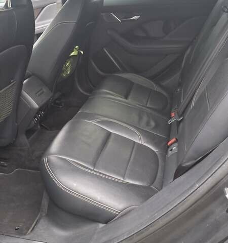 Черный Ягуар I-Pace, объемом двигателя 0 л и пробегом 121 тыс. км за 26900 $, фото 10 на Automoto.ua