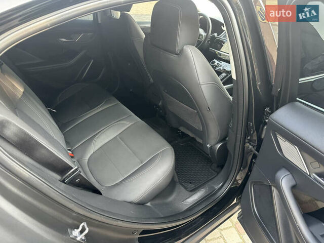 Черный Ягуар I-Pace, объемом двигателя 0 л и пробегом 75 тыс. км за 22900 $, фото 54 на Automoto.ua