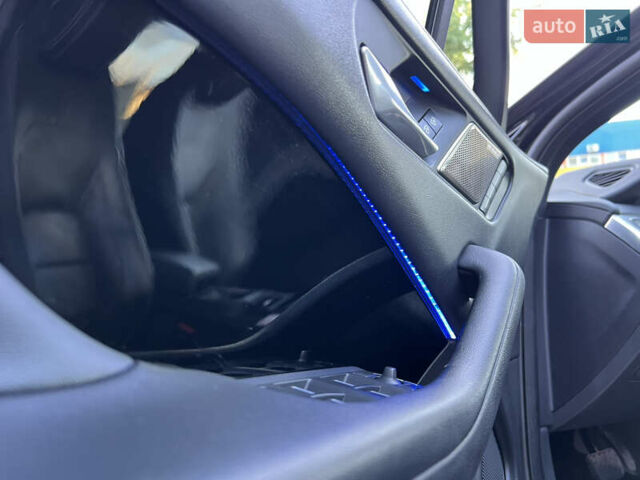 Черный Ягуар I-Pace, объемом двигателя 0 л и пробегом 90 тыс. км за 25550 $, фото 44 на Automoto.ua
