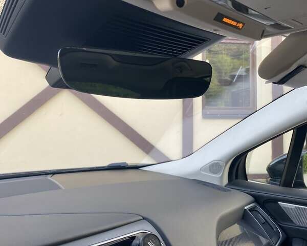 Черный Ягуар I-Pace, объемом двигателя 0 л и пробегом 148 тыс. км за 25800 $, фото 10 на Automoto.ua