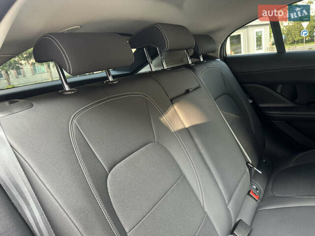 Черный Ягуар I-Pace, объемом двигателя 0 л и пробегом 75 тыс. км за 22900 $, фото 55 на Automoto.ua