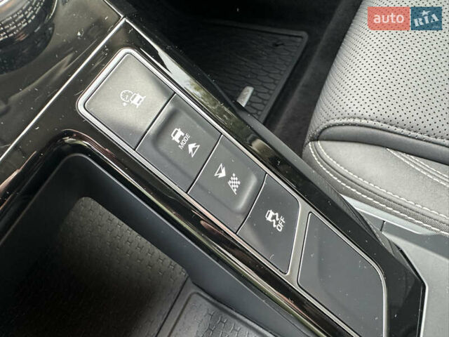 Черный Ягуар I-Pace, объемом двигателя 0 л и пробегом 75 тыс. км за 22900 $, фото 73 на Automoto.ua