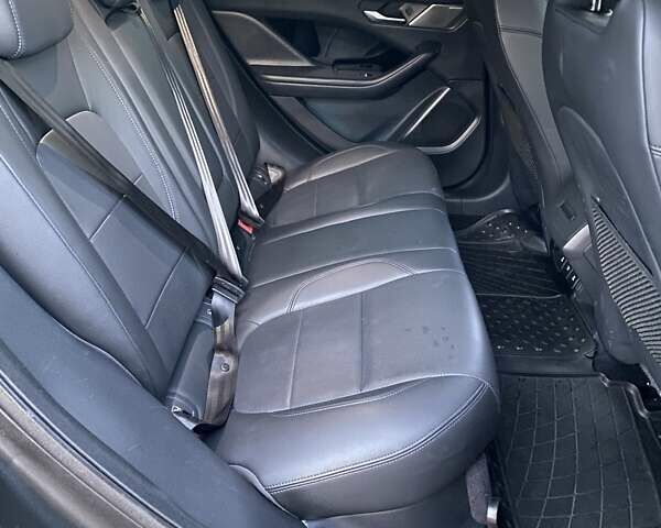 Черный Ягуар I-Pace, объемом двигателя 0 л и пробегом 173 тыс. км за 29999 $, фото 15 на Automoto.ua