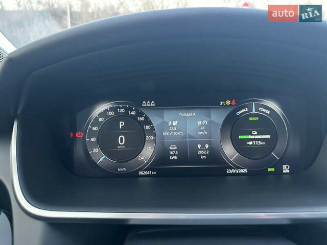 Черный Ягуар I-Pace, объемом двигателя 0 л и пробегом 62 тыс. км за 27400 $, фото 23 на Automoto.ua