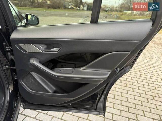 Чорний Ягуар I-Pace, об'ємом двигуна 0 л та пробігом 36 тис. км за 34900 $, фото 30 на Automoto.ua