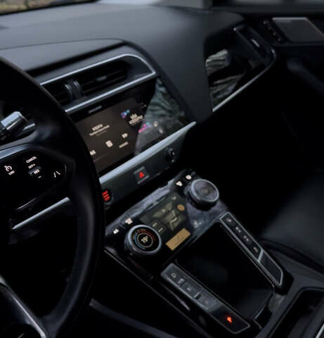 Черный Ягуар I-Pace, объемом двигателя 0 л и пробегом 37 тыс. км за 32400 $, фото 33 на Automoto.ua