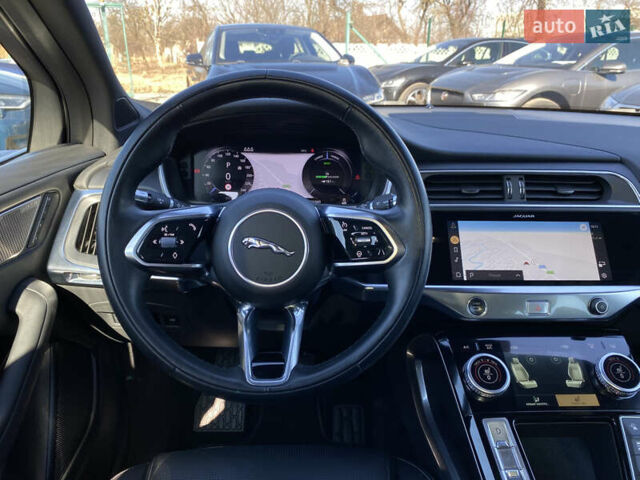 Черный Ягуар I-Pace, объемом двигателя 0 л и пробегом 64 тыс. км за 29900 $, фото 67 на Automoto.ua