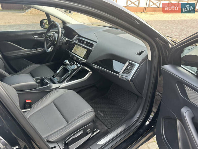 Черный Ягуар I-Pace, объемом двигателя 0 л и пробегом 75 тыс. км за 22900 $, фото 56 на Automoto.ua