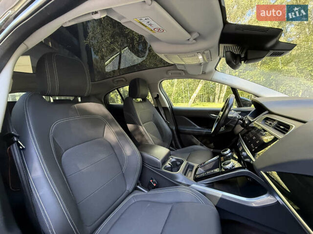 Чорний Ягуар I-Pace, об'ємом двигуна 0 л та пробігом 108 тис. км за 23900 $, фото 37 на Automoto.ua