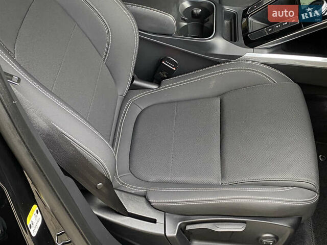 Чорний Ягуар I-Pace, об'ємом двигуна 0 л та пробігом 150 тис. км за 21200 $, фото 60 на Automoto.ua