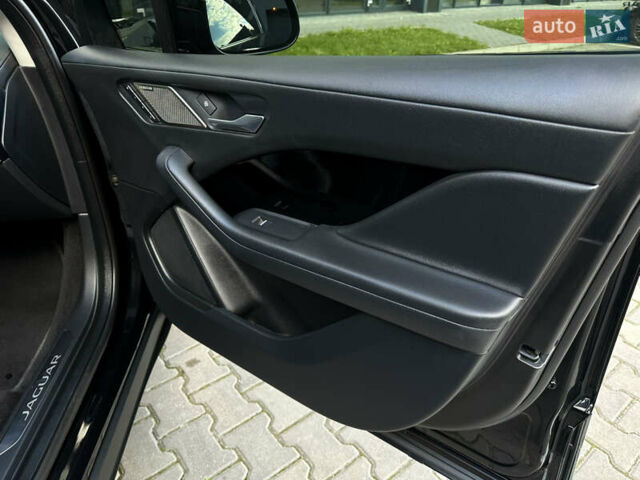 Чорний Ягуар I-Pace, об'ємом двигуна 0 л та пробігом 37 тис. км за 32500 $, фото 34 на Automoto.ua