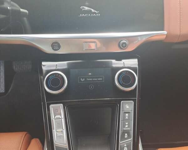 Черный Ягуар I-Pace, объемом двигателя 0 л и пробегом 39 тыс. км за 36000 $, фото 14 на Automoto.ua