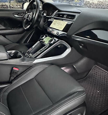 Чорний Ягуар I-Pace, об'ємом двигуна 0 л та пробігом 149 тис. км за 23500 $, фото 16 на Automoto.ua