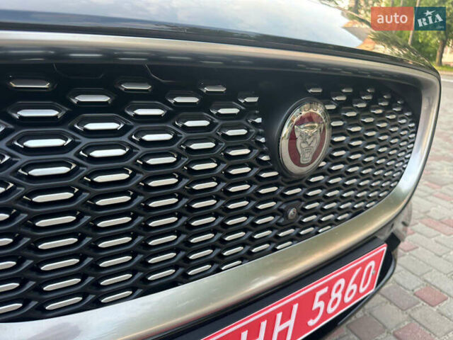 Черный Ягуар I-Pace, объемом двигателя 0 л и пробегом 75 тыс. км за 22900 $, фото 8 на Automoto.ua