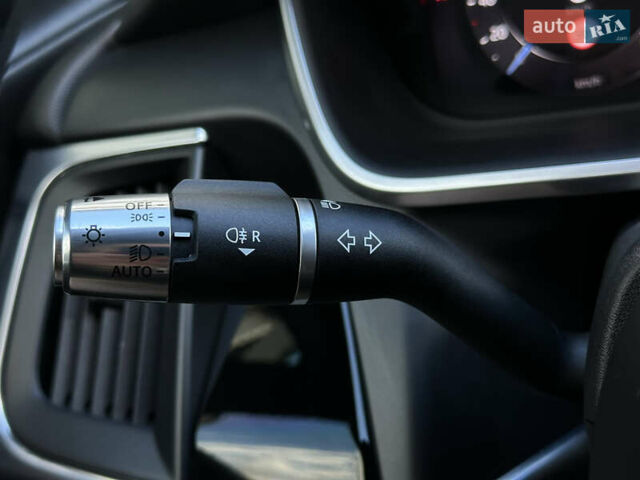 Черный Ягуар I-Pace, объемом двигателя 0 л и пробегом 37 тыс. км за 32400 $, фото 28 на Automoto.ua