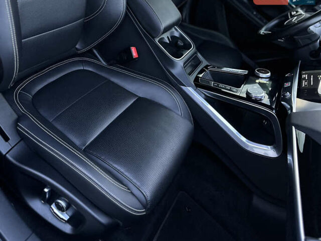 Черный Ягуар I-Pace, объемом двигателя 0 л и пробегом 34 тыс. км за 31400 $, фото 34 на Automoto.ua