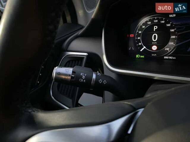 Черный Ягуар I-Pace, объемом двигателя 0 л и пробегом 90 тыс. км за 25900 $, фото 35 на Automoto.ua