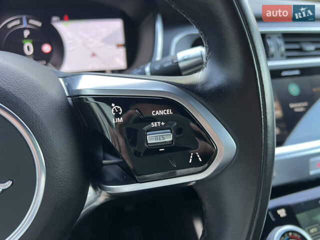 Черный Ягуар I-Pace, объемом двигателя 0 л и пробегом 90 тыс. км за 25950 $, фото 50 на Automoto.ua