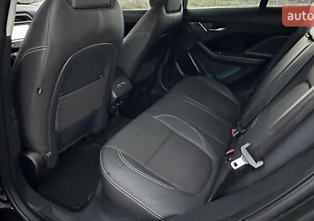 Чорний Ягуар I-Pace, об'ємом двигуна 0 л та пробігом 149 тис. км за 23500 $, фото 24 на Automoto.ua