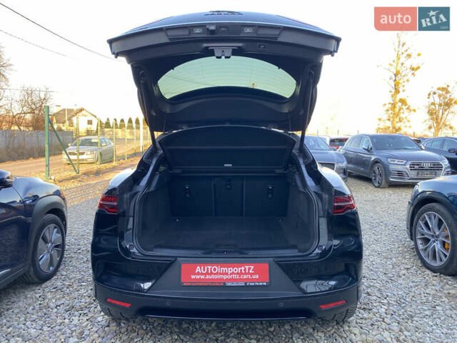 Черный Ягуар I-Pace, объемом двигателя 0 л и пробегом 64 тыс. км за 29900 $, фото 146 на Automoto.ua