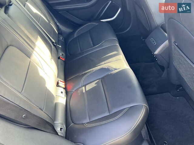 Черный Ягуар I-Pace, объемом двигателя 0 л и пробегом 113 тыс. км за 26047 $, фото 23 на Automoto.ua