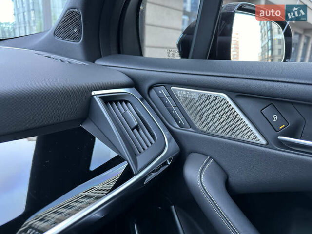 Черный Ягуар I-Pace, объемом двигателя 0 л и пробегом 90 тыс. км за 71906 $, фото 15 на Automoto.ua