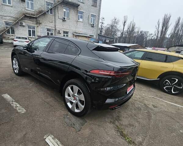 Черный Ягуар I-Pace, объемом двигателя 0 л и пробегом 59 тыс. км за 28700 $, фото 4 на Automoto.ua