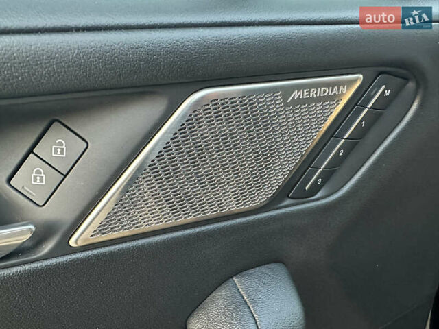 Черный Ягуар I-Pace, объемом двигателя 0 л и пробегом 62 тыс. км за 27400 $, фото 22 на Automoto.ua