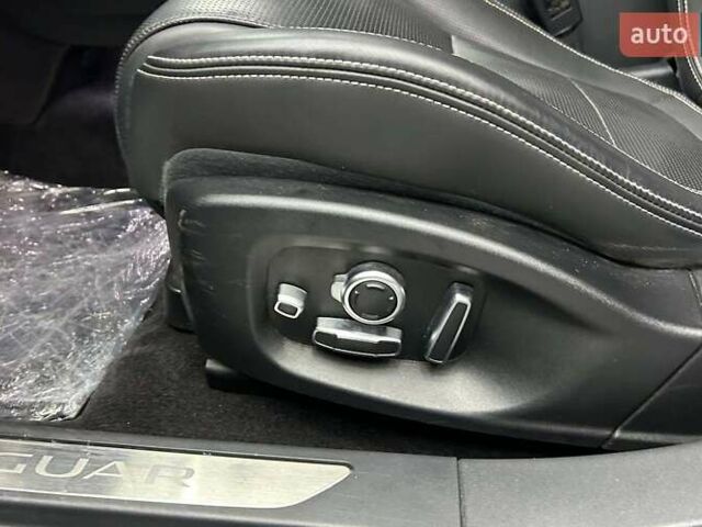 Черный Ягуар I-Pace, объемом двигателя 0 л и пробегом 47 тыс. км за 34500 $, фото 9 на Automoto.ua