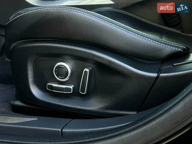 Чорний Ягуар I-Pace, об'ємом двигуна 0 л та пробігом 37 тис. км за 32300 $, фото 20 на Automoto.ua