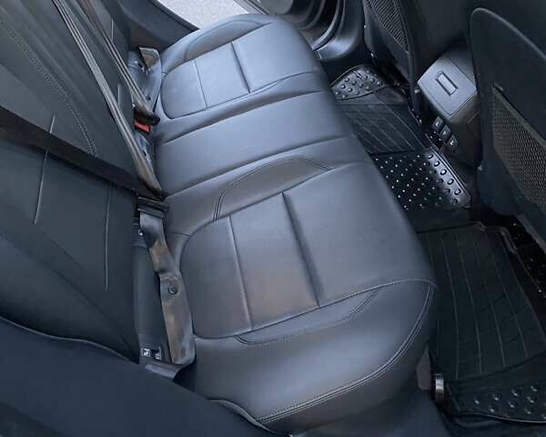 Черный Ягуар I-Pace, объемом двигателя 0 л и пробегом 173 тыс. км за 29999 $, фото 12 на Automoto.ua