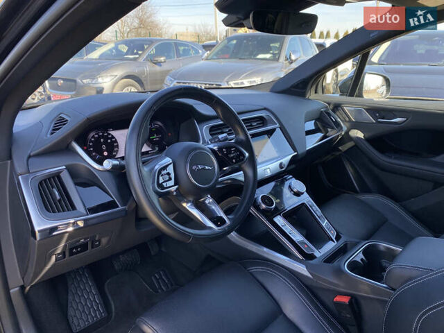 Черный Ягуар I-Pace, объемом двигателя 0 л и пробегом 64 тыс. км за 29900 $, фото 53 на Automoto.ua