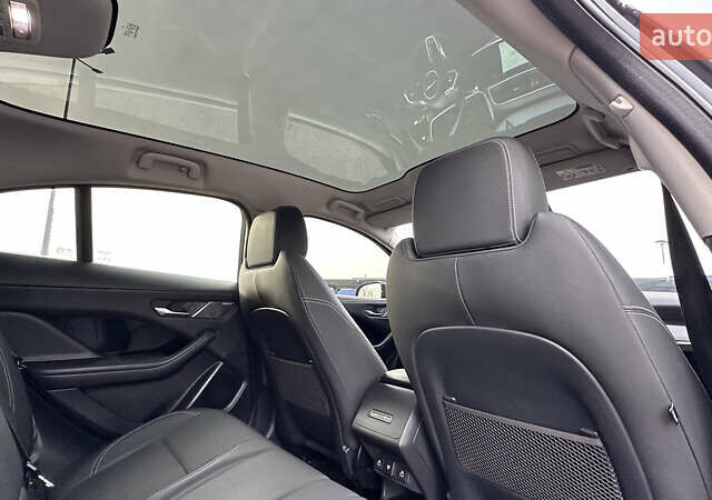 Черный Ягуар I-Pace, объемом двигателя 0 л и пробегом 149 тыс. км за 22300 $, фото 26 на Automoto.ua