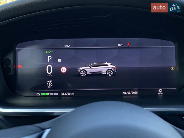 Черный Ягуар I-Pace, объемом двигателя 0 л и пробегом 64 тыс. км за 29900 $, фото 78 на Automoto.ua