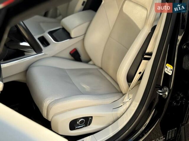 Черный Ягуар I-Pace, объемом двигателя 0 л и пробегом 141 тыс. км за 29999 $, фото 12 на Automoto.ua