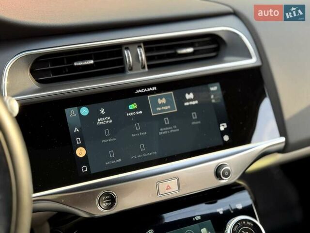 Черный Ягуар I-Pace, объемом двигателя 0 л и пробегом 141 тыс. км за 29999 $, фото 26 на Automoto.ua